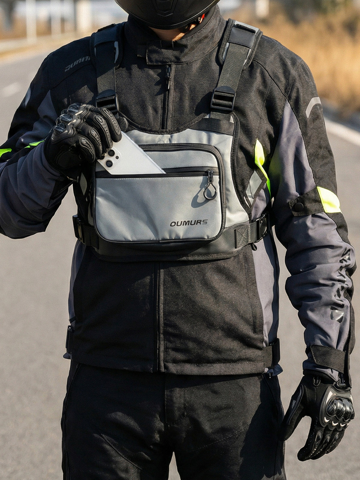 Oumurs Reflekta Motorcycle Chest Bag