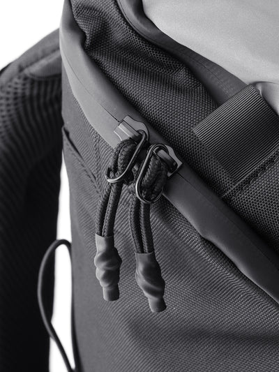Oumurs Reflekta Motorcycle Backpack 15L