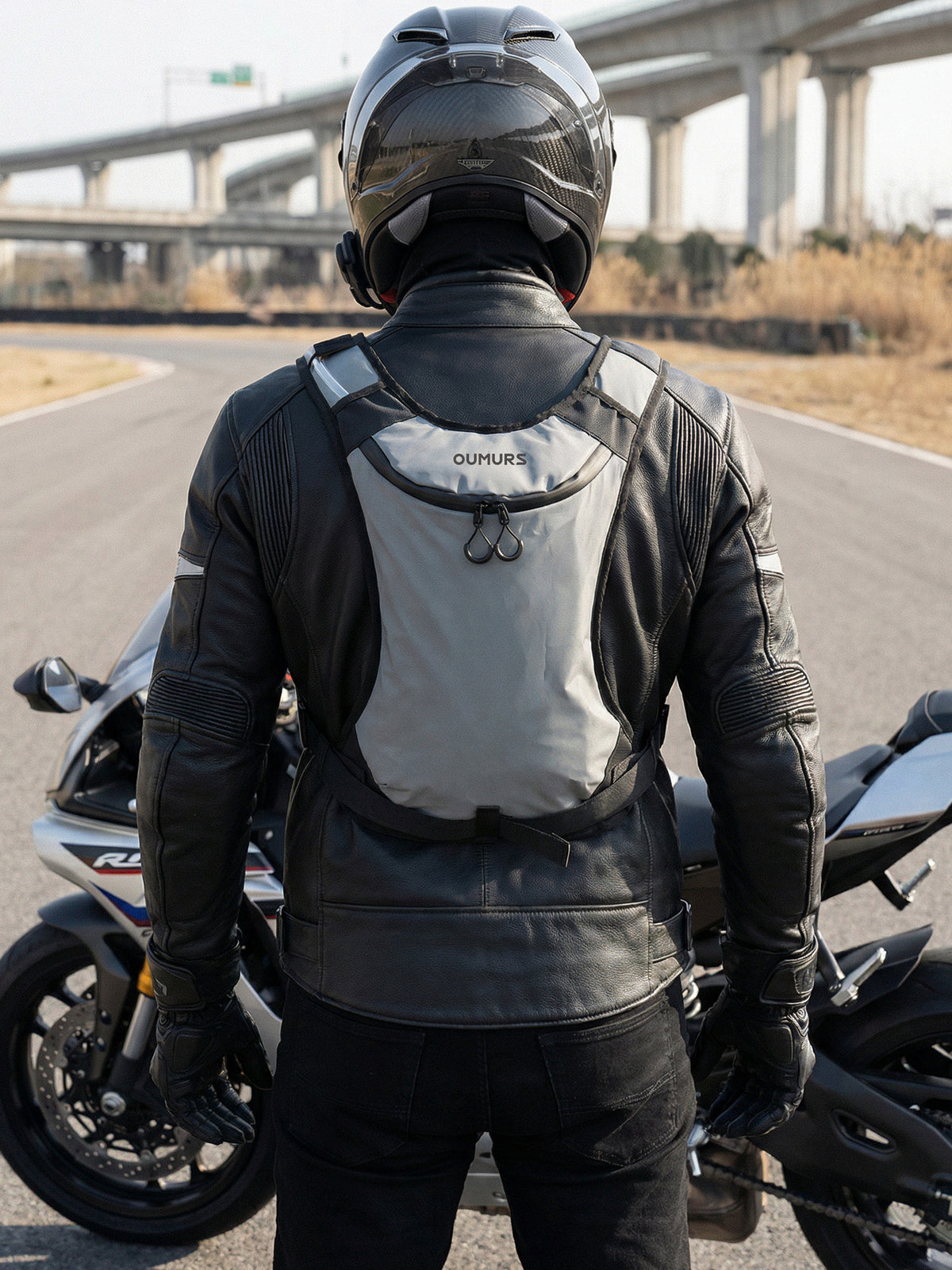 Oumurs Reflekta Motorcycle Chest Bag